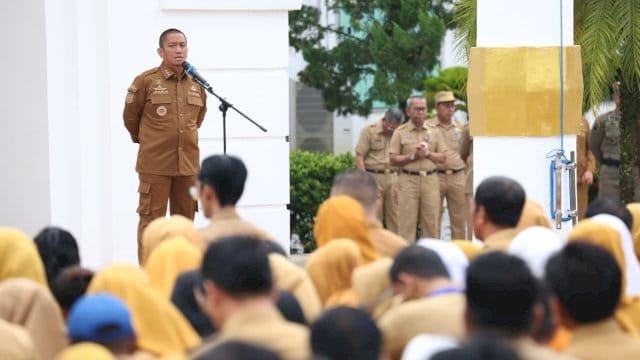 Bupati Lutim Ibas Imbau ASN Agar Tidak Terprovokasi dengan Isu di Medsos