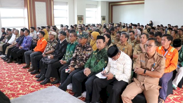 Bupati Lutim Ibas Pimpin Rapat Koordinasi Antisipasi Situasi Pasca Demonstrasi.