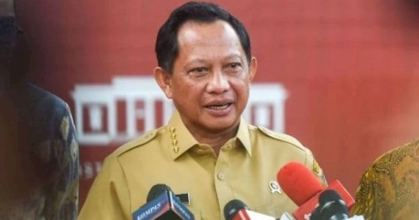 Mendagri Larang Kepala Daerah dan Anggota DPRD ke Luar Negeri