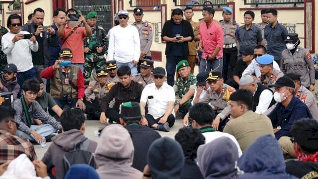 Bupati Soppeng Turun Langsung Terima Aspirasi Rakyat, Ditampung-Apresiasi Aksi Damai