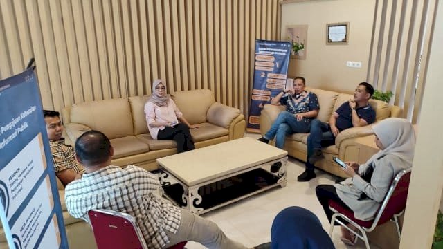 Pimpinan DPRD Sulsel meninjau kelayakan tiga kantor dinas milik Pemprov.