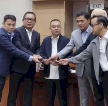 Gantikan Ahmad Sahroni, Rusdi Masse Resmi Dilantik Jadi Pimpinan Komisi III