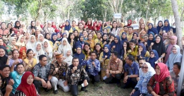 Bupati Syaharuddin Teken SK 337 Tenaga Sukarela Kesehatan