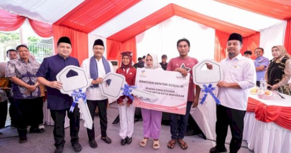 Gubernur Sulsel Dampingi Mensos Resmikan Hunian Layak untuk Naila dan Keluarga Kurang Mampu