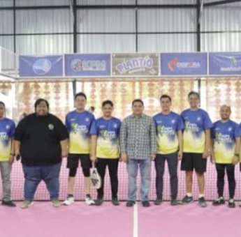 Wali Kota Munafri Buka Kompetisi KNPI Padel Society 2025 di Makassar