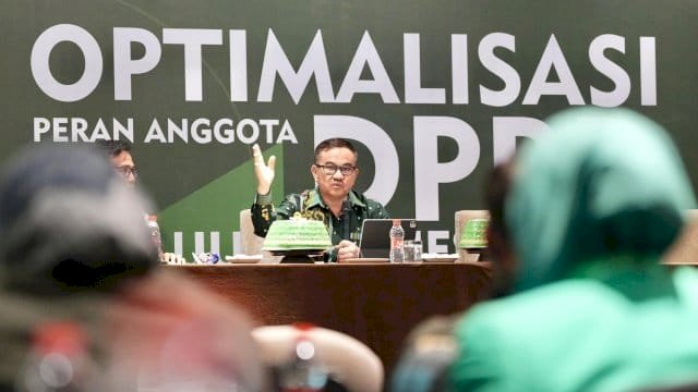 Sekda Sulsel Dorong Penguatan Kapasitas Anggota DPRD Lewat Bimtek