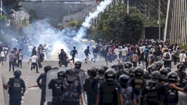 Ngeri! Istri Mantan PM Nepal Tewas Saat Rumahnya Dibakar Demonstran