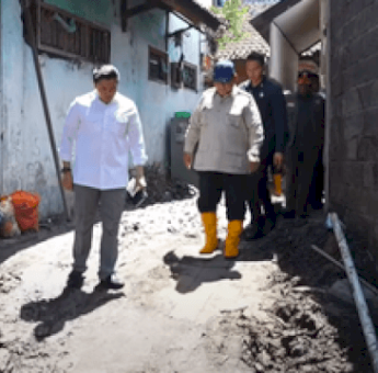 Sepulang dari Qatar dan PEA, Prabowo Langsung Jenguk Korban Banjir Bali