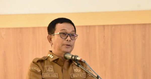 Bupati Instruksikan Rumah Sakit dan Puskesmas Perpanjang Jam Kerja untuk Layanan PPPK Soppeng