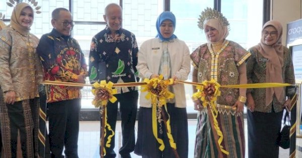 Aliyah Mustika Ilham Apresiasi Perhimpunan Dokter Anti Penuaan Gelar IndAAC Sulawesi 2025