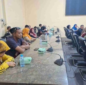 DPRD Pangkep Digeruduk Puluhan Honorer, Tagih Kepastian Nasib-SK Tak Diperpanjang