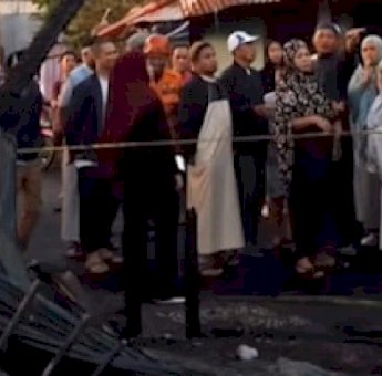 Pasca Kebakaran di Wattang Soreang, Wali Kota Tasming Langsung Instruksikan Tanggap Siaga-Siapkan Tenda Darurat dan Dapur Umum