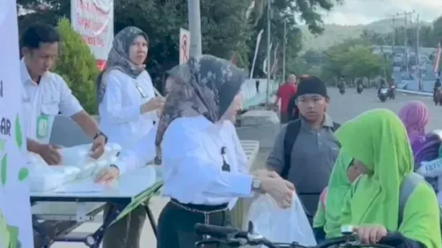 Bank Sulselbar Cabang Selayar Gelar Jumat Berkah Dengan Sentuhan Kebersamaan