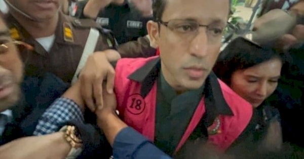 Mendadak Sakit, Tersangka Nadiem Makarim Dilarikan ke RS