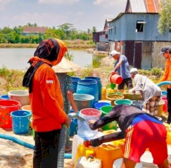 Kekeringan Meluas, Pemkab Maros Kirim 800 Ribu Liter Air Bersih