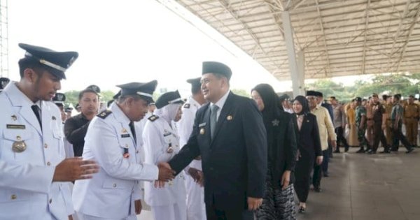 Wali Kota Makassar Lantik 263 Pejabat Eselon IV, Tekankan Peran Lurah sebagai Ujung Tombak Pelayanan