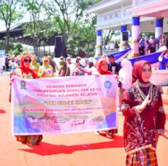 Ketua TP-PKK Sinjai Ikuti Jambore dan HKG PKK Sulsel 2025 di Bone