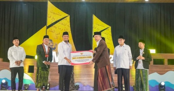 Gubernur Sulsel Komitmen Perkuat Infrastruktur Jalan Provinsi Penghubung ke Wajo Senilai Rp522 M