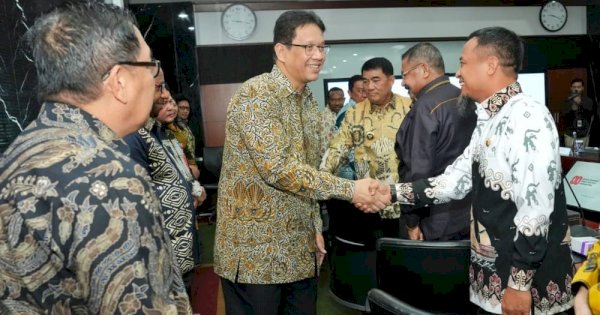 Perjuangkan Pemerataan Pembangunan, Gubernur Sulsel Sampaikan Aspirasi Daerah ke Menkeu