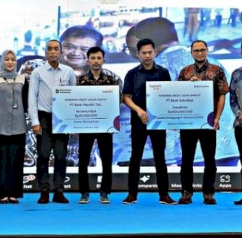 Akad Massal 800 Ribu Debitur KUR, Sulsel Hadirkan Seribu Pelaku UMKM-Disaksikan Menko Perekonomian