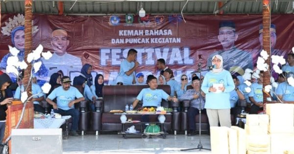 Festival Bulan Bahasa Sinjai Tanamkan Cinta Bahasa Ibu