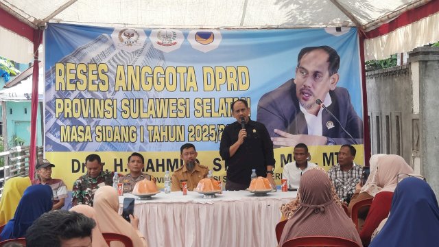 Anggota DPRD Provinsi Sulawesi Selatan, Mahmud La Kaiya, reses masa sidang I Tahun 2025/2026, di Kelurahan Tello Baru, Kecamatan Panakkukang, Makassar.