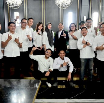 Konsolidasi Hangat di Makassar, Sekjen PSI Raja Juli Antoni Yakin Sulsel Jadi Lumbung Suara di Timur