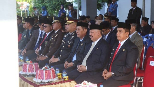 Pemerintah Kabupaten Pinrang memperingati Hari Kesaktian Pancasila dengan menggelar upacara di Halaman Kantor Bupati Pinrang.