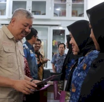 Serahkan SK ASN, Bupati Pinrang Tekankan Semangat Mengabdi dan Melayani
