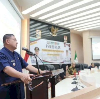 Buka Bimtek Lurah, Wali Kota Makassar Tekankan Pentingnya Integritas dan Kepemimpinan