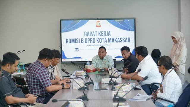 Rapat Komisi B DPRD Makassar.