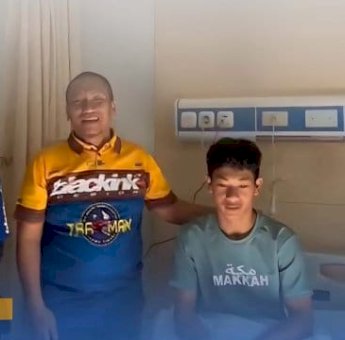 Crash Saat Kualifikasi, Bupati Lutim Ibas dan Istri Jenguk Badly di RSUD NTB