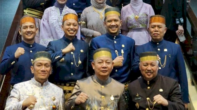 Bupati Ibas dan Ketua TP-PKK Lutim Hadiri Peringatan Hari Jadi Sulsel ke 356