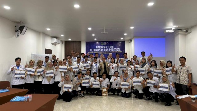 Hari Kedua Bimtek Kehumasan dan Protokol Pemkab Lutim, Peserta Dibekali Ilmu Keprotokoleran