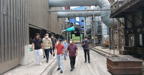 Bupati Lutim Ibas Siapkan Proyek Inovatif, Ubah Sampah Jadi Bahan Bakar Tambang