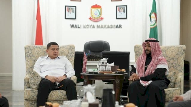 Wali Kota Makassar Munafri Arifuddin menerima kunjungan Syekh Abdullah Bawazir, CEO Iqro Arabiya Company Universitas Ummul Qura Mekkah.