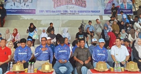 Wakil Ketua DPRD Pangkep Apresiasi Marching Band Festival