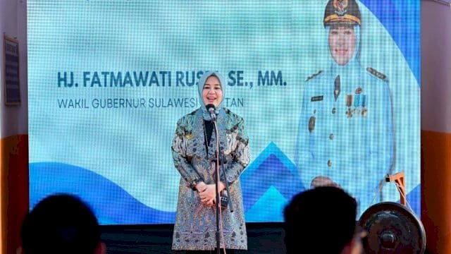 Wakil Gubernur Sulsel, Fatmawati Rusdi.