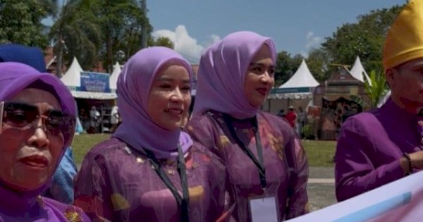 Ikuti Jambore dan HKG PKK ke-53 Tingkat Sulsel, TP PKK Enrekang Optimis raih juara