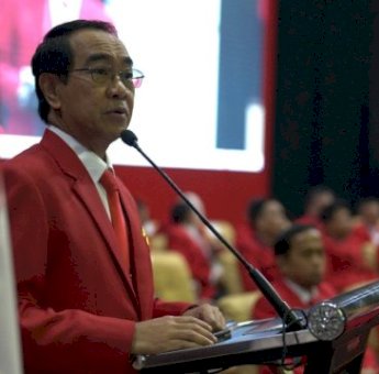 Visi dan Misi Unhas 2015-2030: Prof JJ Paparkan Keberhasilan, Bacarek Lain Masih Janji