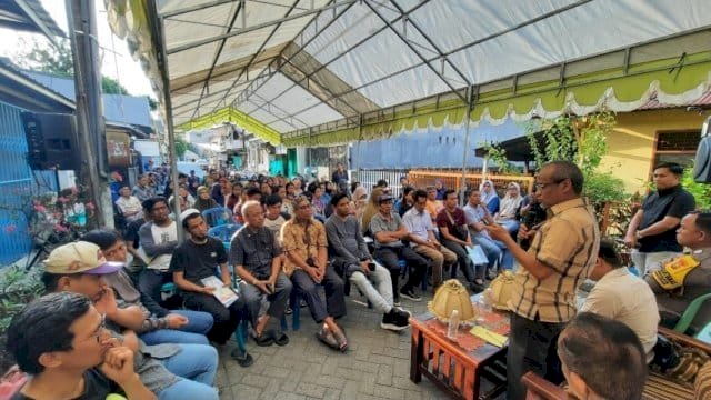 Anggota DPRD Provinsi Sulawesi Selatan, Kadir Halid.