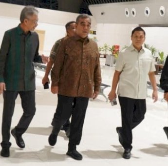 Waka DPRD Sulsel Yasir Machmud Sambut dan Dampingi Ketua MPR RI Ahmad Muzani di Makassar