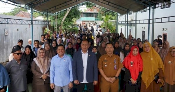 Dari Meubel hingga Perbaikan Jembatan, Ini Aspirasi Warga Lompoe saat Reses Muhammad Sadar