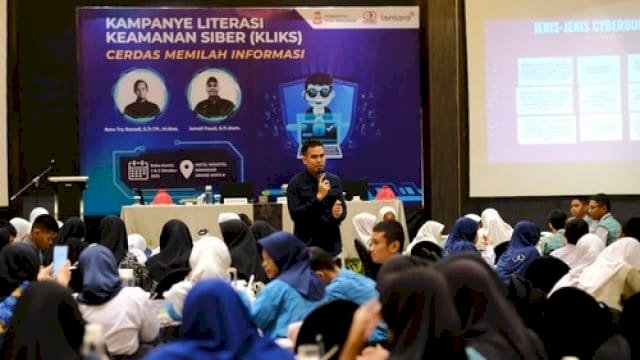Diskominfo Makassar Gelar Kampanye Literasi Keamanan Siber untuk Pelajar SMP
