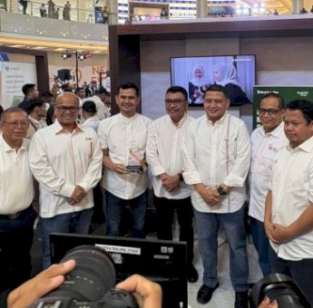 Bank Sulselbar Raih Penghargaan &ldquo;Literasi Keuangan Teraktif &ndash; Segmen Pelajar&rdquo; dari OJK