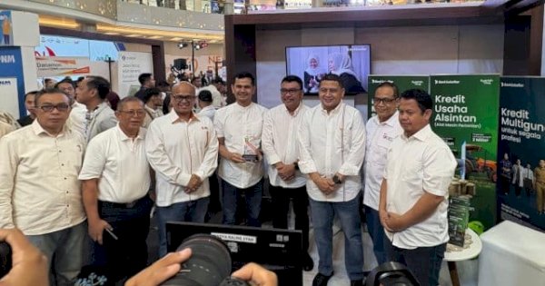 Bank Sulselbar Raih Penghargaan “Literasi Keuangan Teraktif – Segmen Pelajar” dari OJK