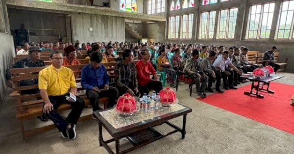 Pemkab Lutim Perkuat Kolaborasi lewat Peneguhan Pendeta Gereja Toraja