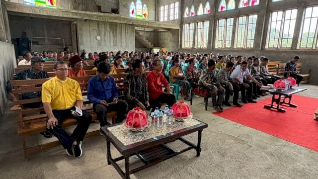 Pemkab Lutim Perkuat Kolaborasi lewat Peneguhan Pendeta Gereja Toraja