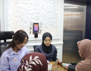 Cegah Diabetes pada Ibu Hamil, BLOSSOM Gelar Pemeriksaan Kesehatan di DPR RI