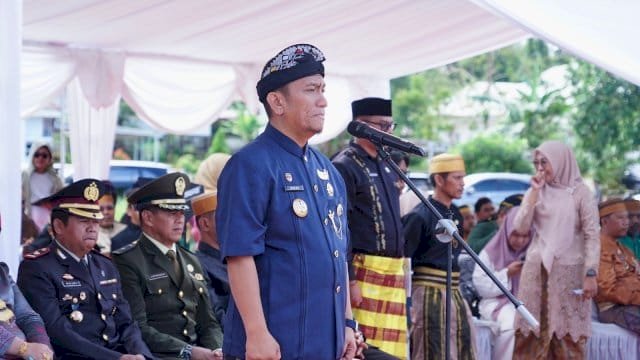 Pimpin Upacara HSP ke-97, Bupati lbas Ajak Pemuda Lutim Bergerak dan Bersatu